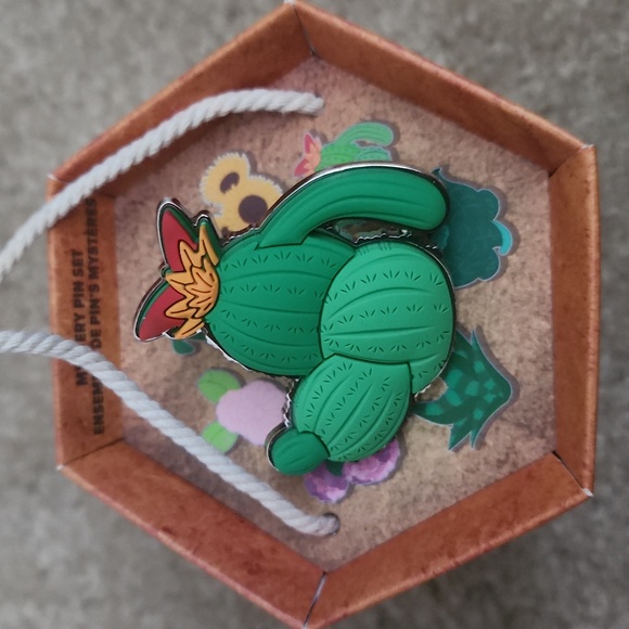 Disney Garden Mystery Pin 2024 - Goofy - Picture 2 of 4